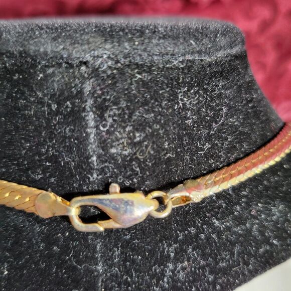 Gold & Rhinestone 16" Necklace - Picture 3 of 7